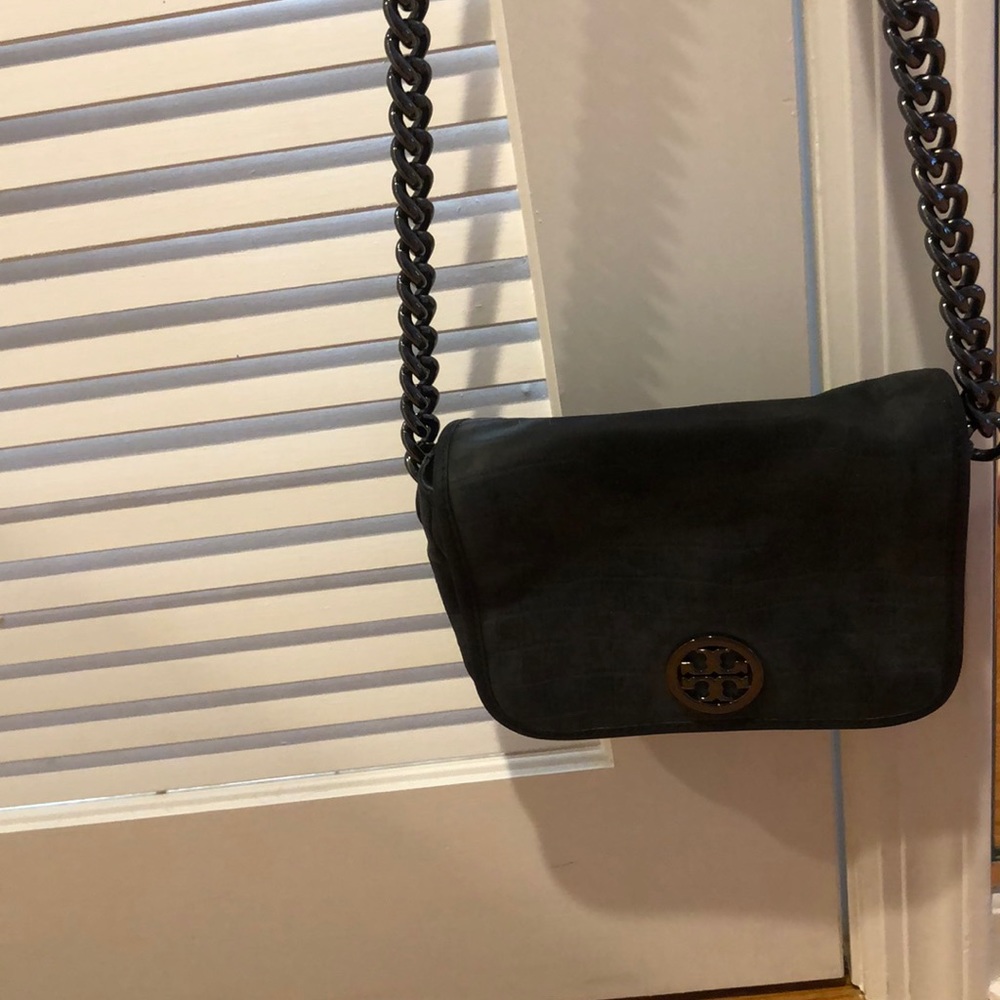 Tory burch black chain crossbody or shoulder bag